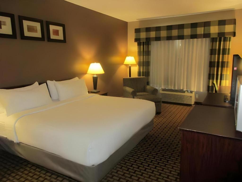 Holiday Inn Express O'Neill Exterior foto
